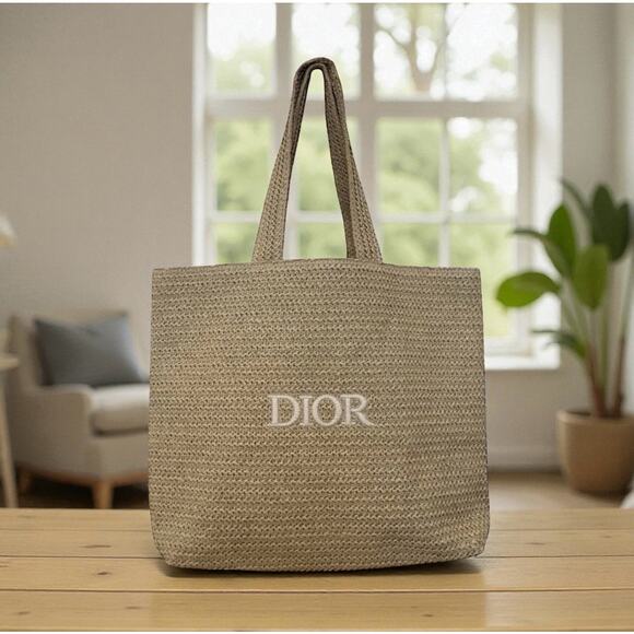 Christian Dior Parfums Large Straw/ Raffia Tote Bag GWP / VIP Gift New - Picture 3 of 8